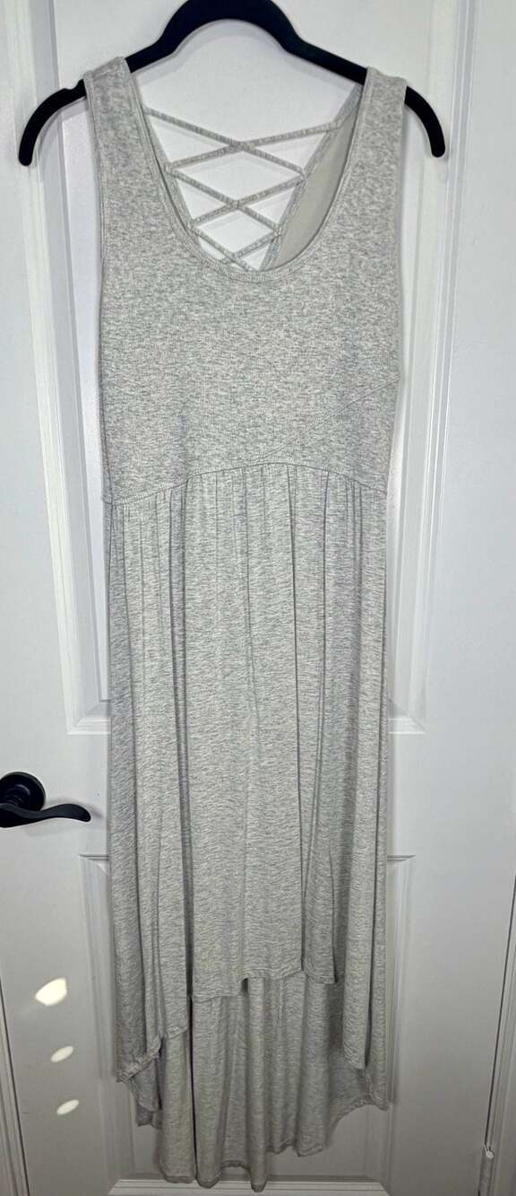 Neiman Marcus Light Heather Gray Sleeveless Knit Maxi Dress with Crisscross Back